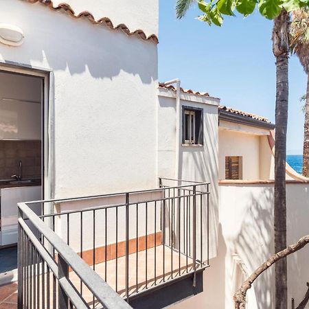 Blue54 - Pozzillo Sul Mare Fra L'Etna E Taormina Villa Luaran gambar